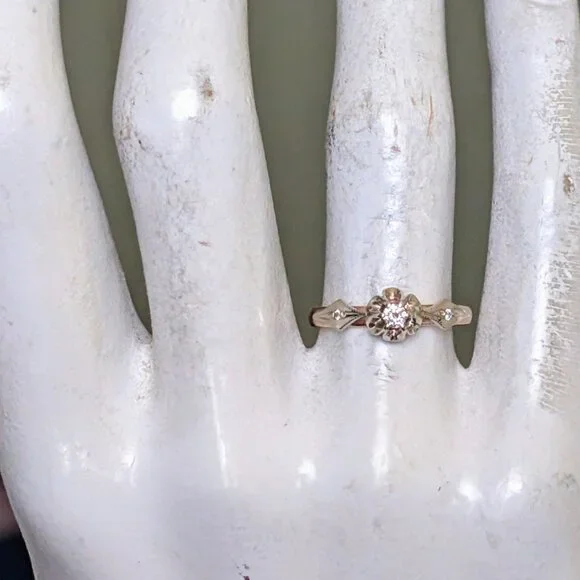 Vintage Russian USSR Solid 14K 585 Rose Pink White Gold Diamond Buttercup Ring